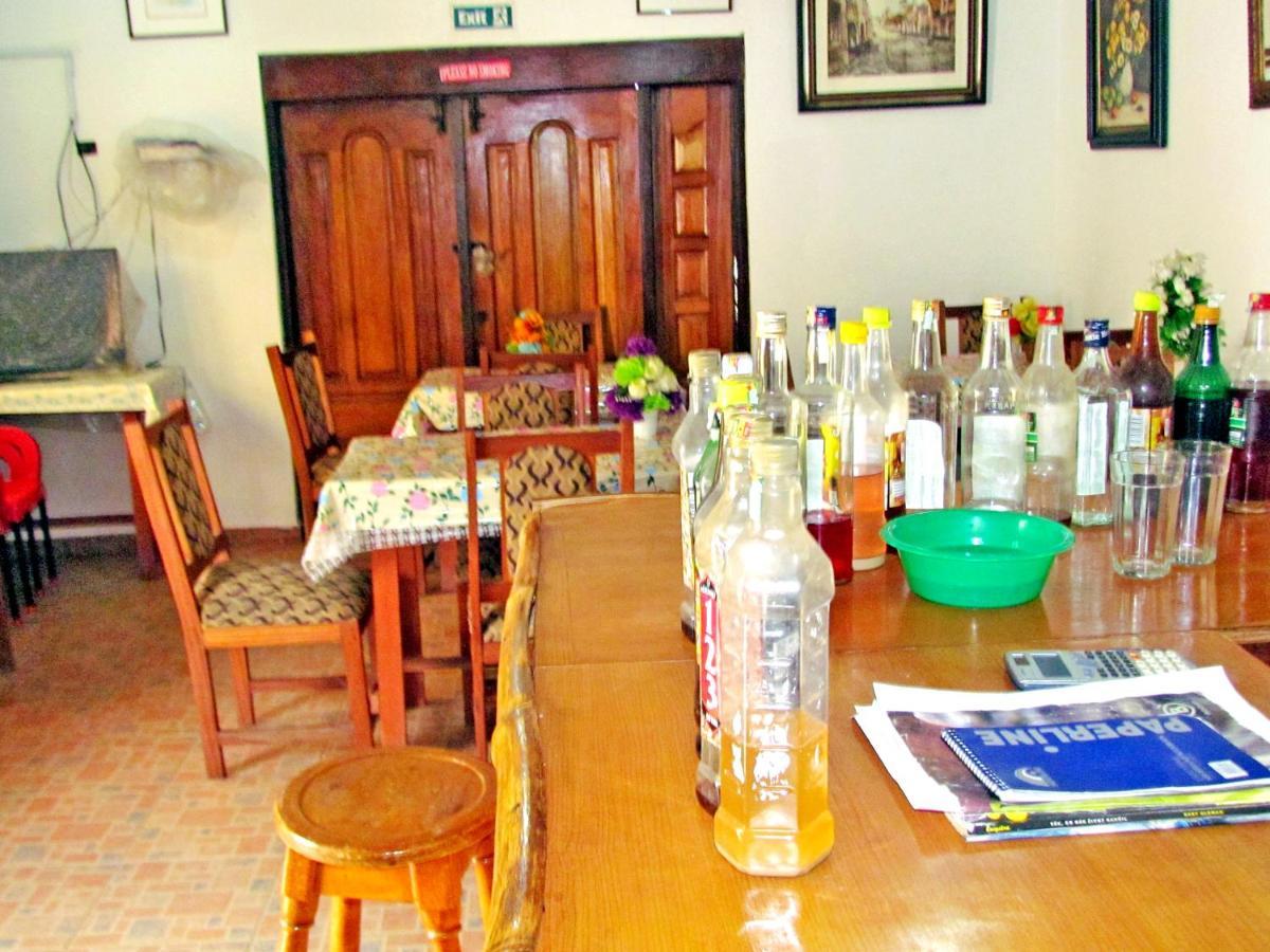 Comfort Beach Resort Biriwa Esterno foto